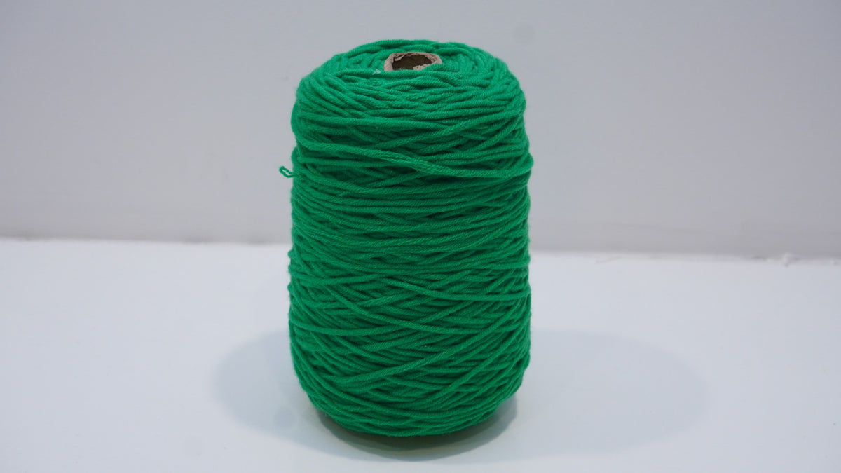 Emerald green tufting yarn single skein front view